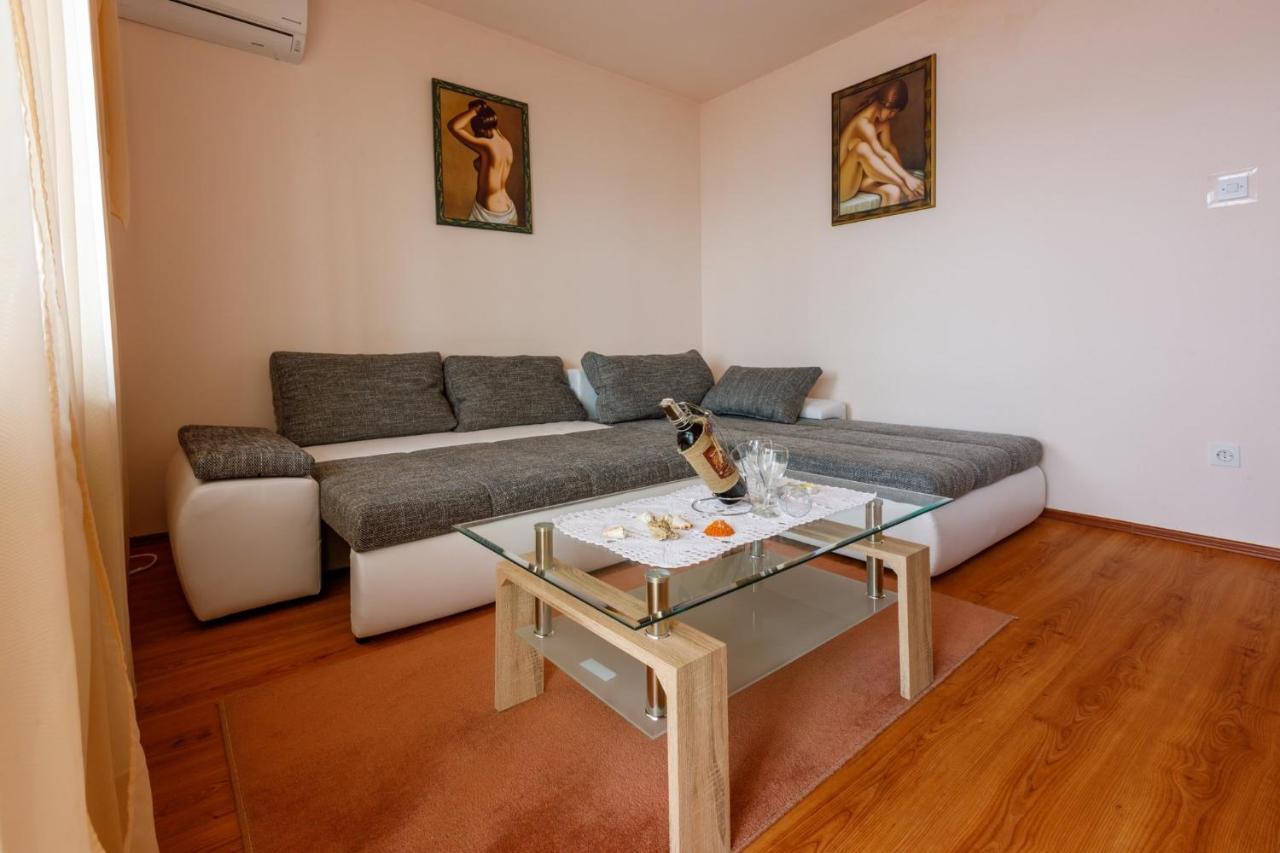 Stupar Apartment ซริกเวนิซา ภายนอก รูปภาพ